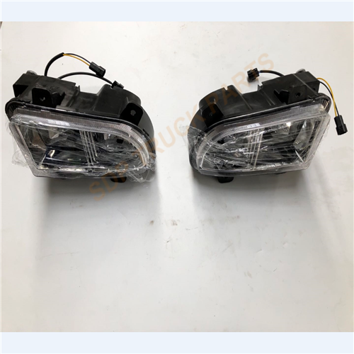 China sinotruk howo truck parts fog lamp right WG9719720026